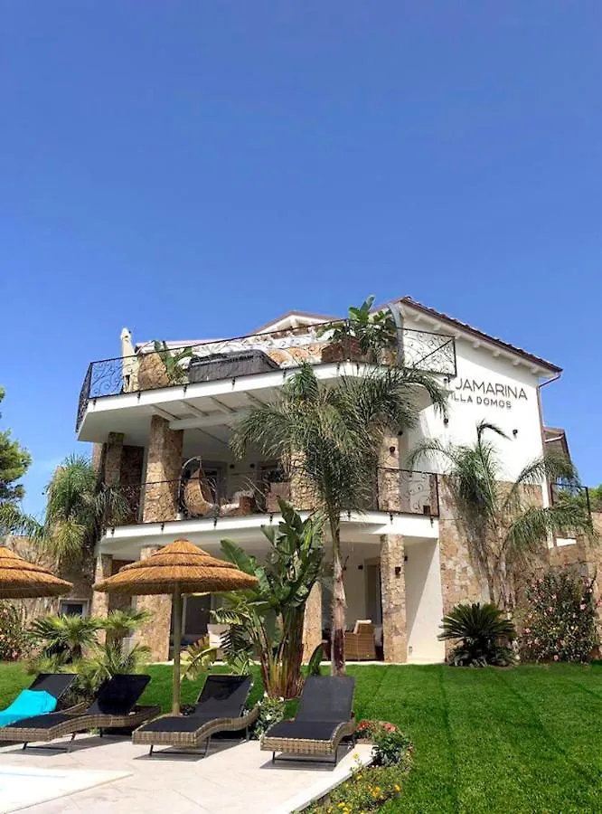 Villa Aquamarina Pavoncella Rossa 皮诺港